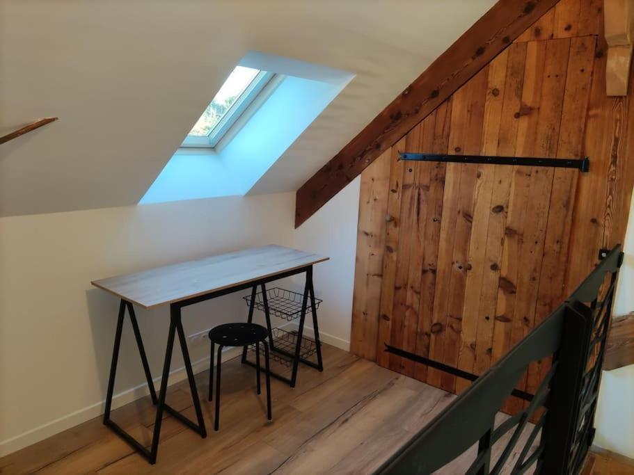 Appartement Duplex Dans Une Ancienne Usine Beaupreau-en-Mauges Ngoại thất bức ảnh